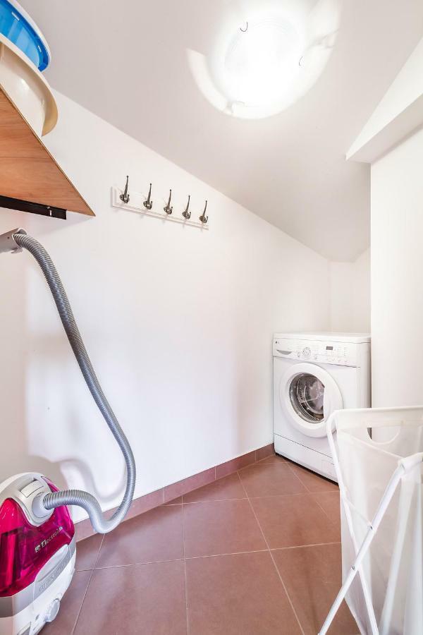 Apartment Lena Rijeka Eksteriør billede