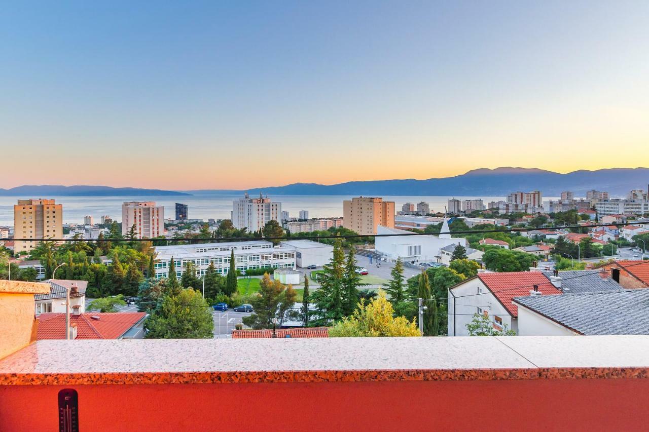 Apartment Lena Rijeka Eksteriør billede