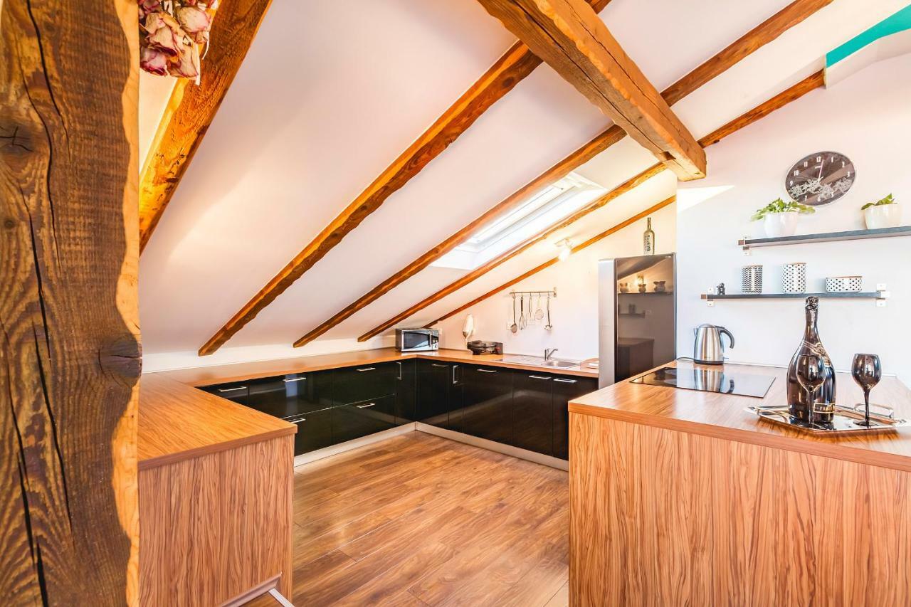 Apartment Lena Rijeka Eksteriør billede